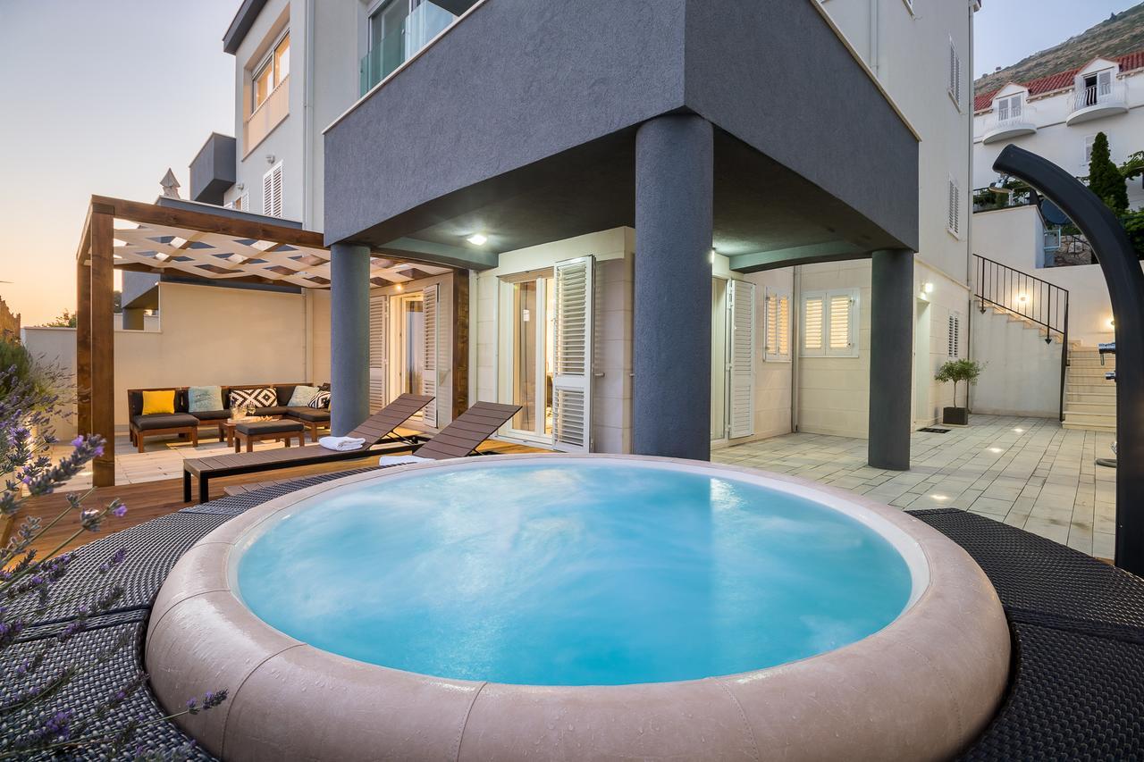 Apartment Allure