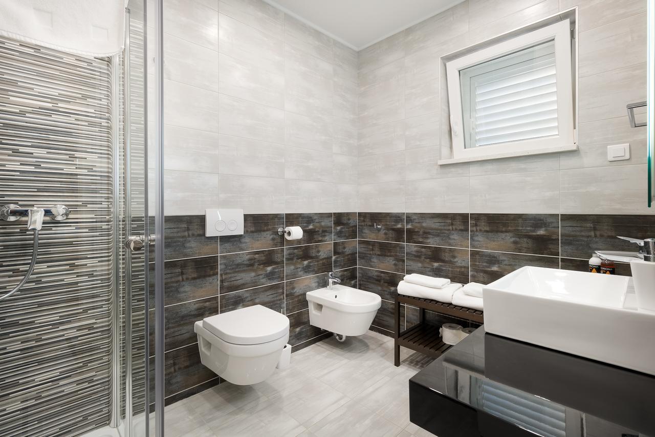 Apartment Allure *